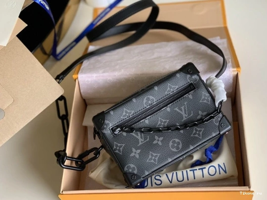 Affordable MINI VUITTON LOUIS TRUNK SOFT 0727